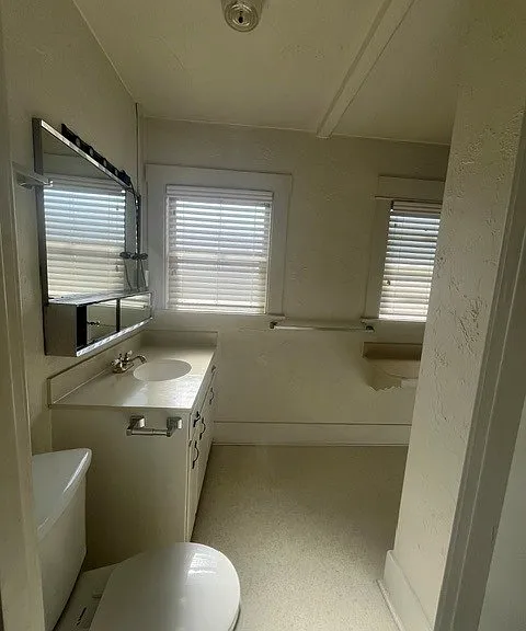 513 S Catalina Ave #A — Photo 13