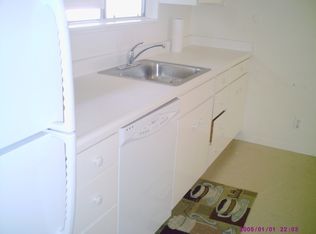 17 Circle Dr APT D, Tiburon, CA