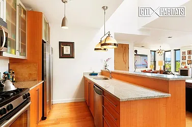 Sold by Citi Habitats