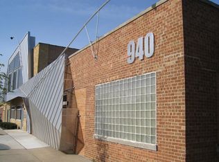 940 Pitner Ave, Evanston, IL 60202