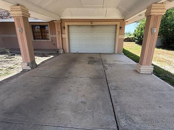 4th image of 1313 Tierra Linda Cir W