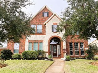 12902 Southern Ridge Dr, Pearland, TX 77584