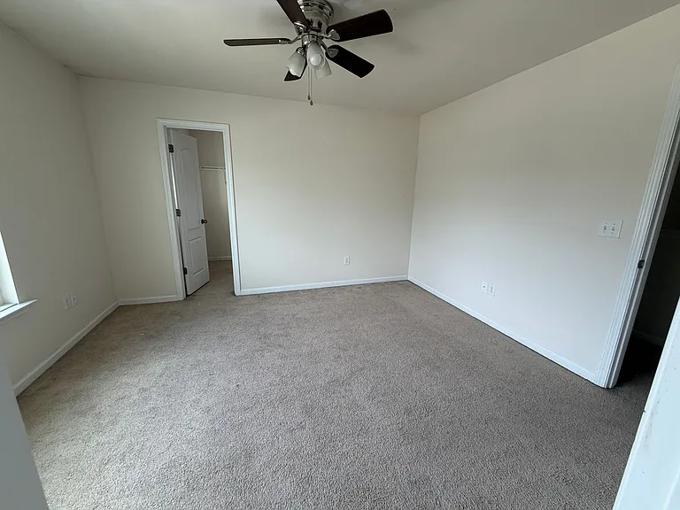 137 Sequoia St — Photo 12