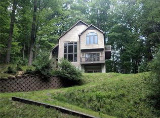 700 Hoffman Rd, Rochester, NY 14622