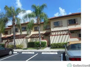 8809 NW 48th St, Sunrise, FL 33351