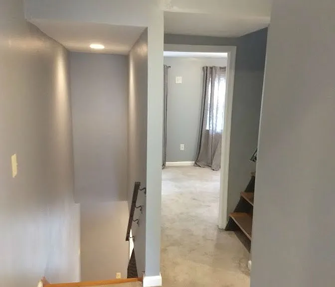 435 E Wildey St — Photo 5