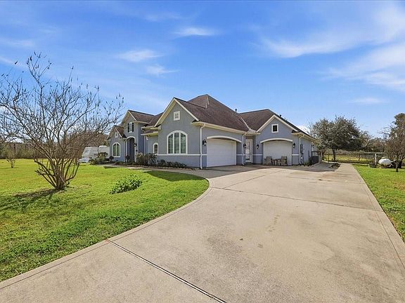 4th image of 10041 Jay Rd