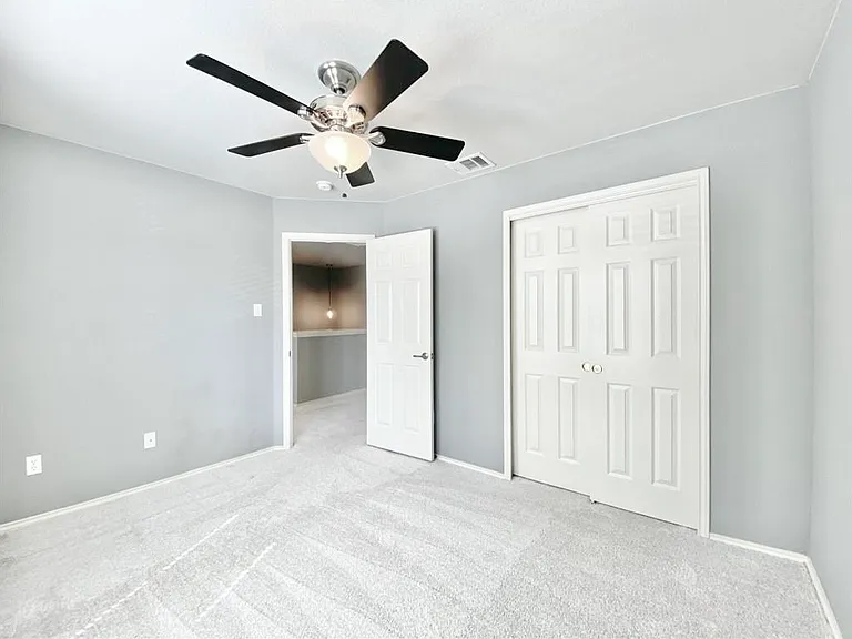 1812 Lost Maples Loop — Photo 28