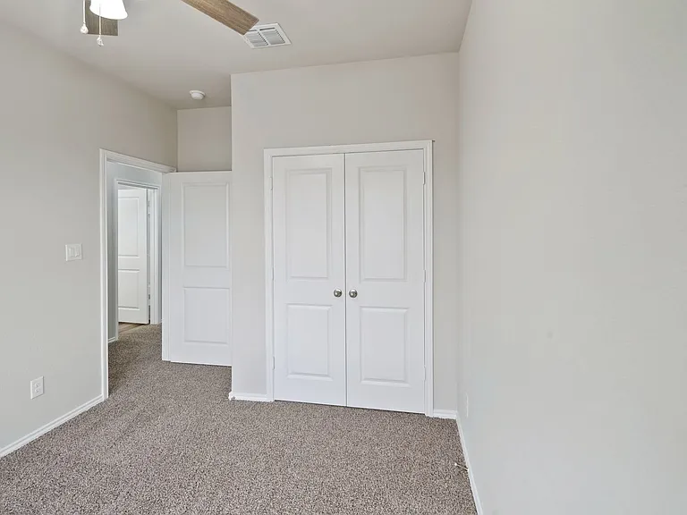 9193 Dietz Elkhorn Rd — Photo 3