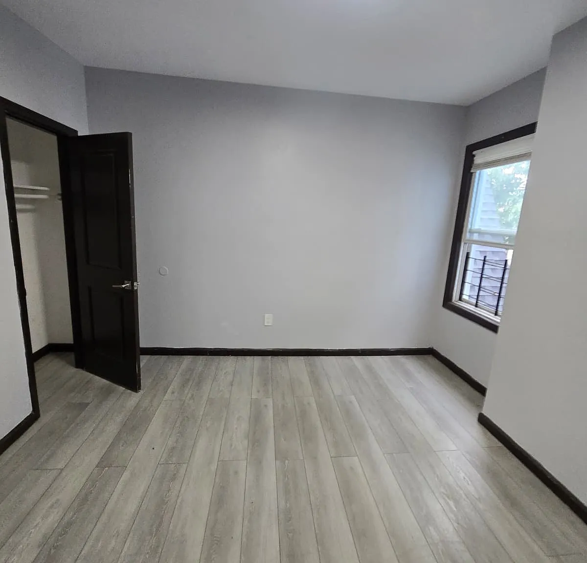 2 bed, $1,900 — Photo 4