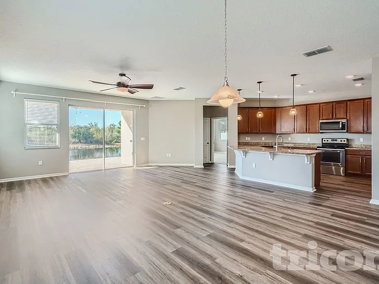 10514 Medford Lake Dr — Photo 7