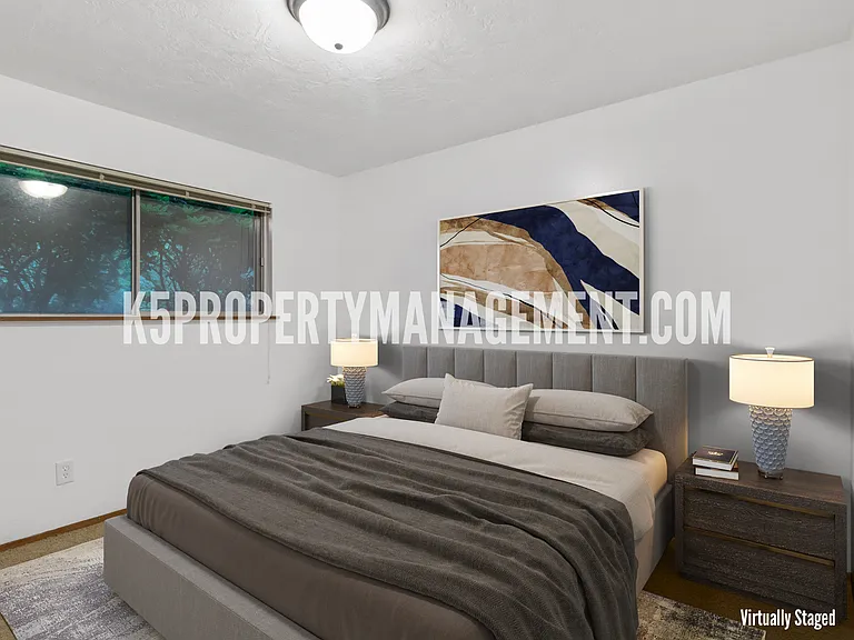 Town and Country Apartments — Photo 17
