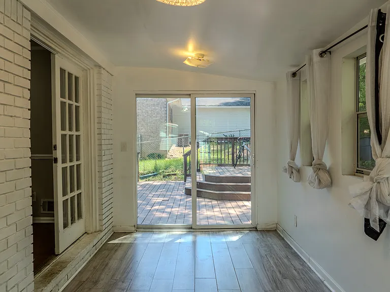 1616 Drayton Woods Dr — Photo 51