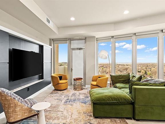 3rd image of 5900 Mosteller Dr Unit 104