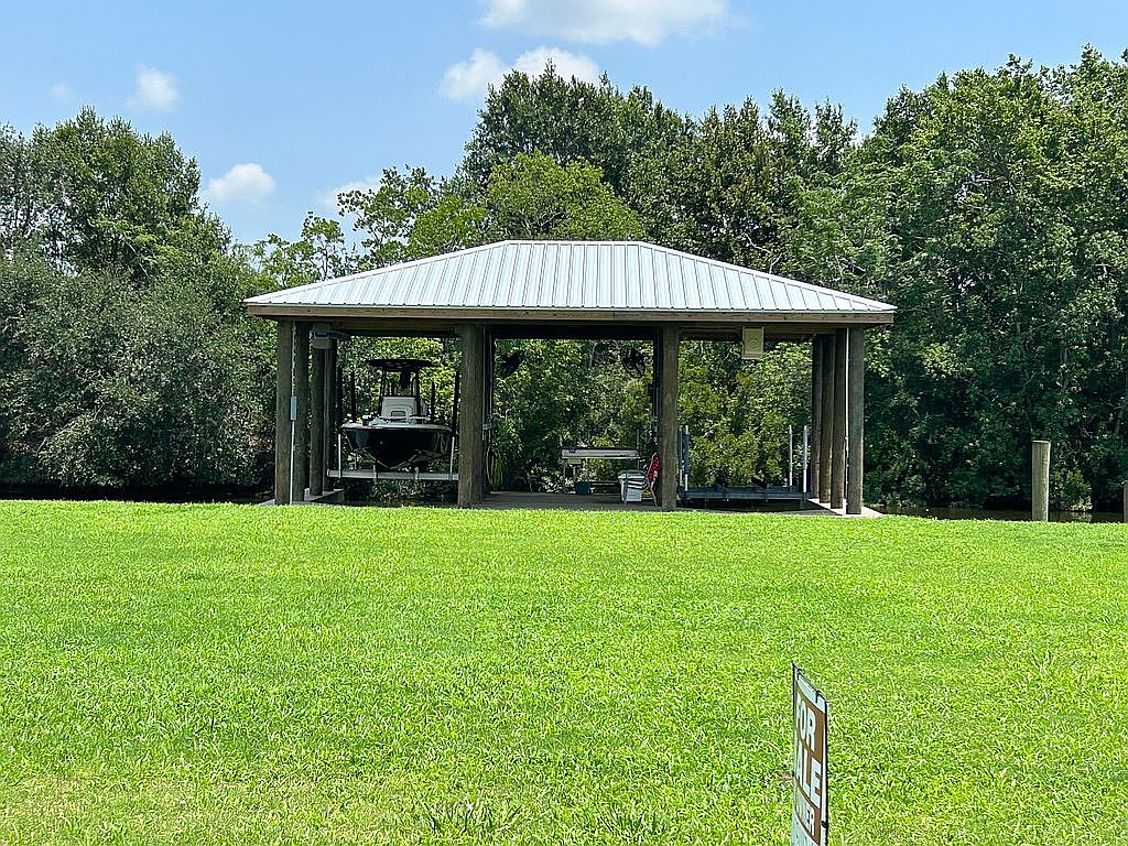 2305 Fort Beauregard Blvd, Saint Bernard, LA 70085 Zillow