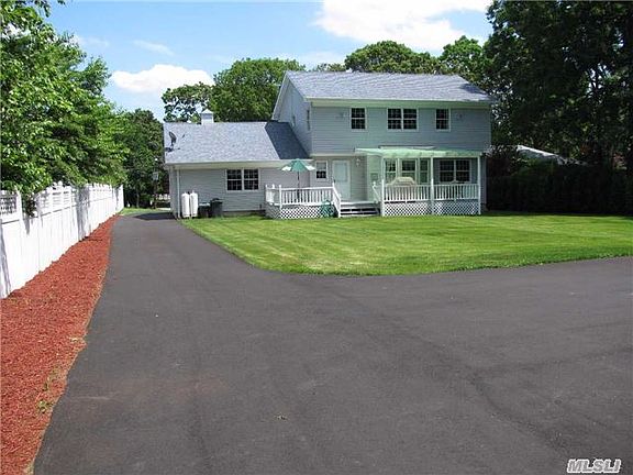 3rd image of 44 Crystal Beach Blvd