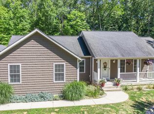 1419 Bond St, Niles, MI 49120