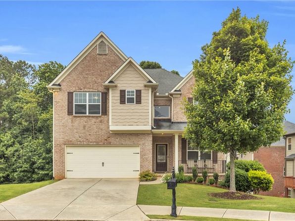3295 Carrick Rd
