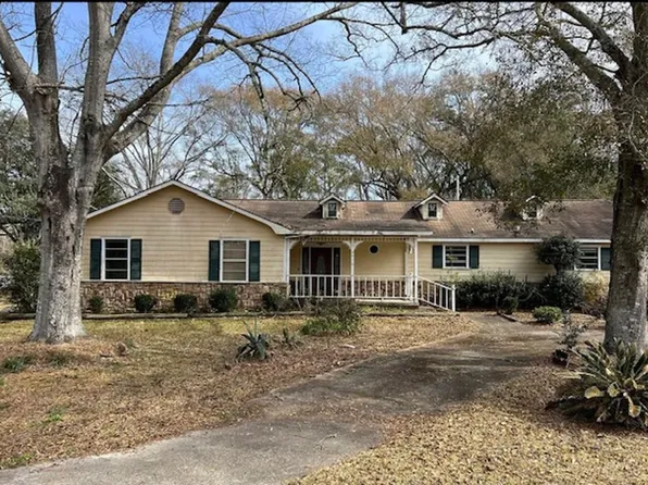 9416 Windrow Pl, Moss Point, MS 39562
