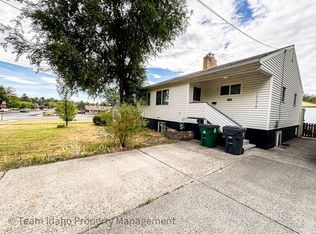 1123 E 6th, Moscow, ID 83843