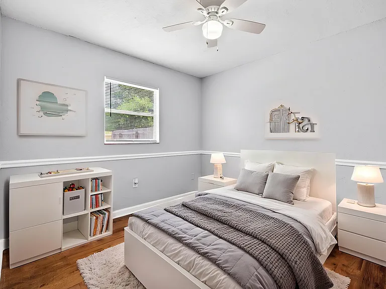 8601 Zane Ln — Photo 7