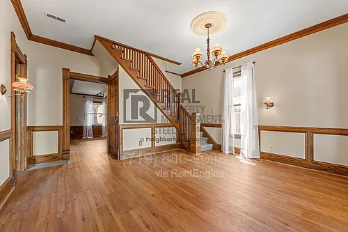 512 W 10th St #W Photo 1