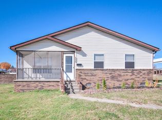 206 S Poplar St, Brownstown, IN