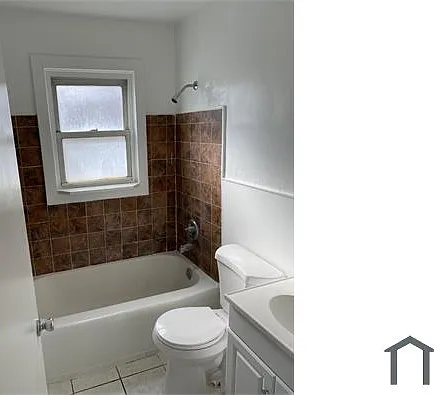 2 bed, 832 sqft, $1,300 — Photo 4