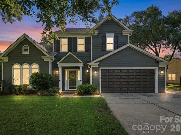 12025 Freshwell Rd, Charlotte, NC 28273