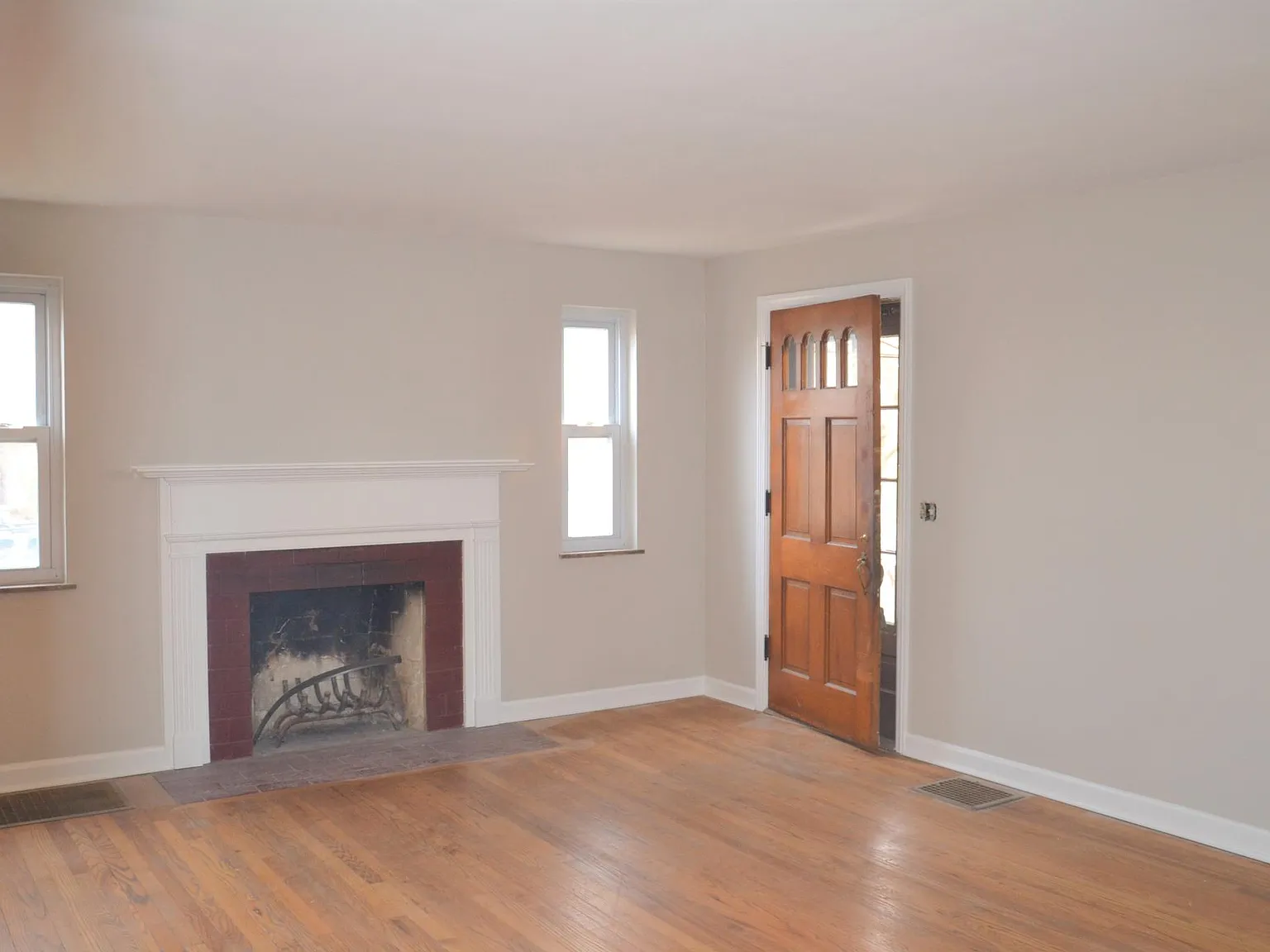 2 bed, $1,595 — Photo 3