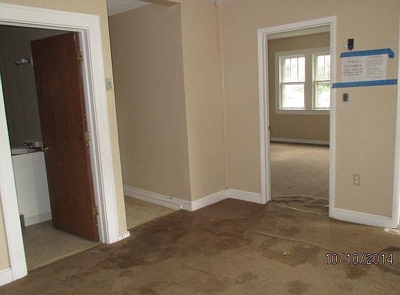 3rd image of 1724 Bristol Ave