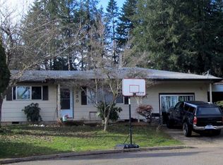 330 W Pine St, Sweet Home, OR 97386