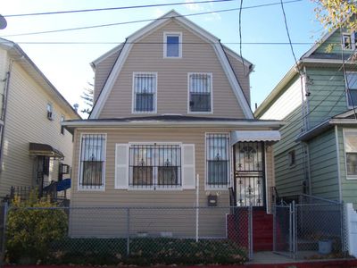 10736 165th St, Jamaica, NY, 11433