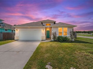 103 Beacon Ln, Fulton, TX 78358
