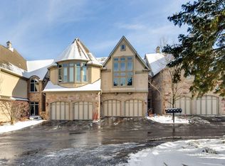 1587 S Paul Le Comte Ct, Palatine, IL 60067