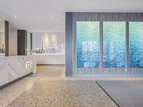 5th image of 218 Queens Quay W #402