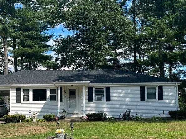 24 Cromesett Rd, Wareham, MA 02571
