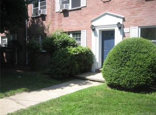 236 Seaton Rd APT 1, Stamford, CT 06902