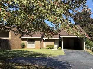 409 Bayberry Ln, Clemson, SC 29631