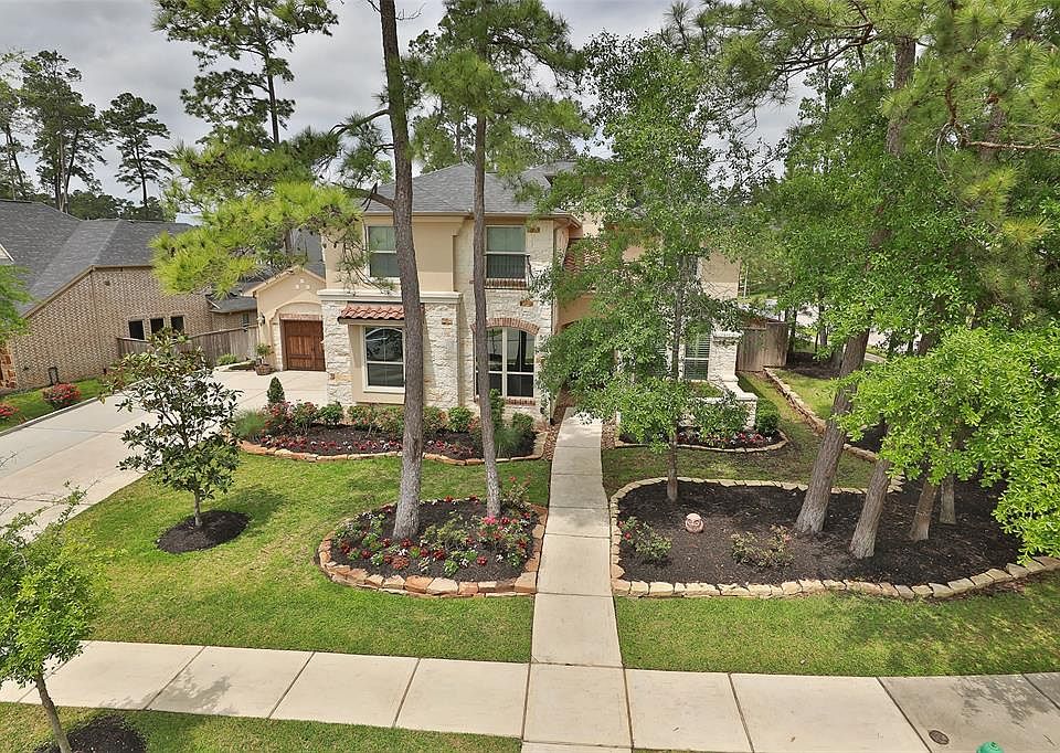 1st image of 202 Fox Squirrel Ct
