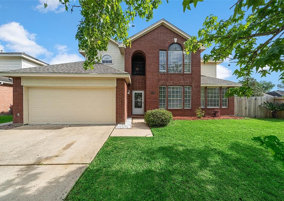 1st image of 3201 Alexander Parc Dr