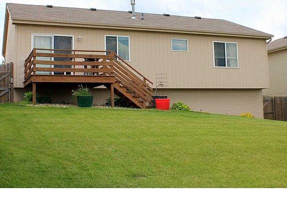 2nd image of 4211 N 172nd Ave