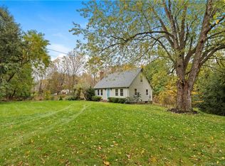 24 W Mountain Rd, West Simsbury, CT 06092