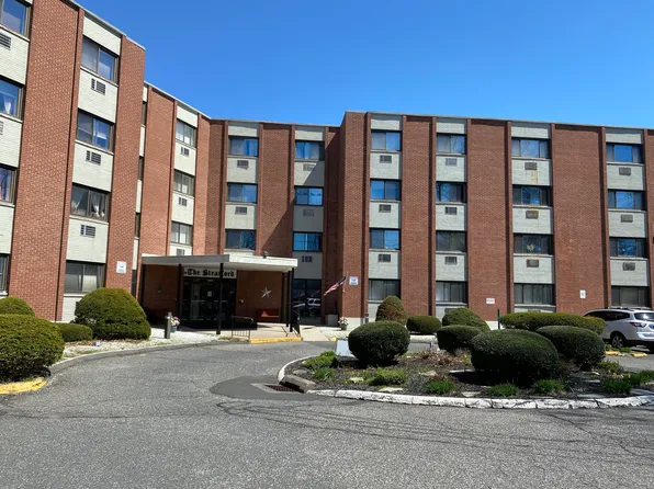 1700 Broadbridge Avenue #A16, Stratford, CT 06614