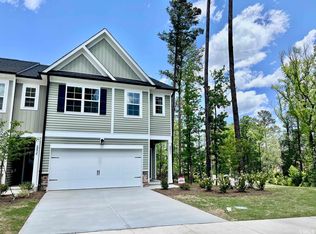 6802 Doddridge Ln, Cary, NC 27519