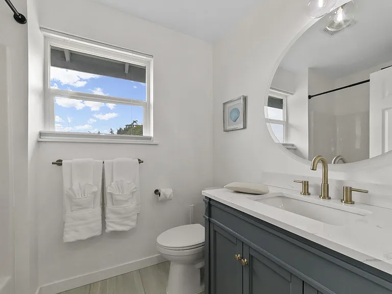 37 E North Camano Dr — Photo 16