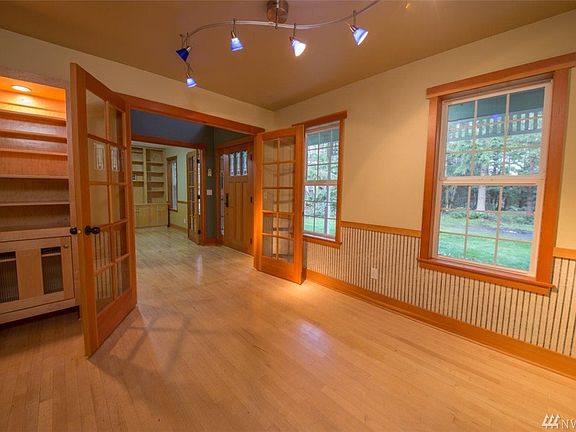 2nd image of 10586 NE Misty Glen Way