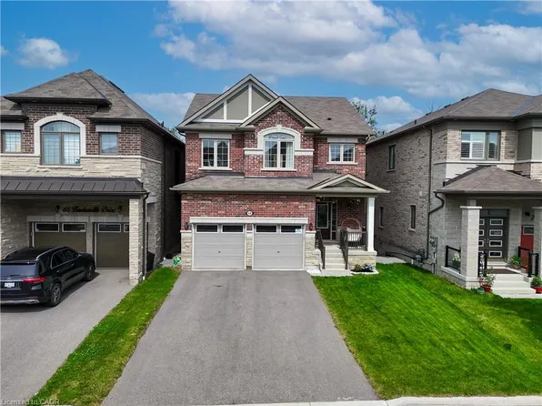 68 Barkerville Dr, Whitby, ON L1P 0L8