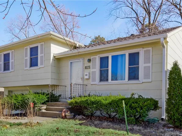8115 NE 50th St, Kansas City, MO 64119