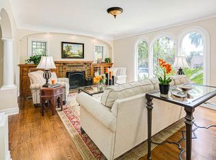 1613 Casa Grande St, Pasadena, CA 91104